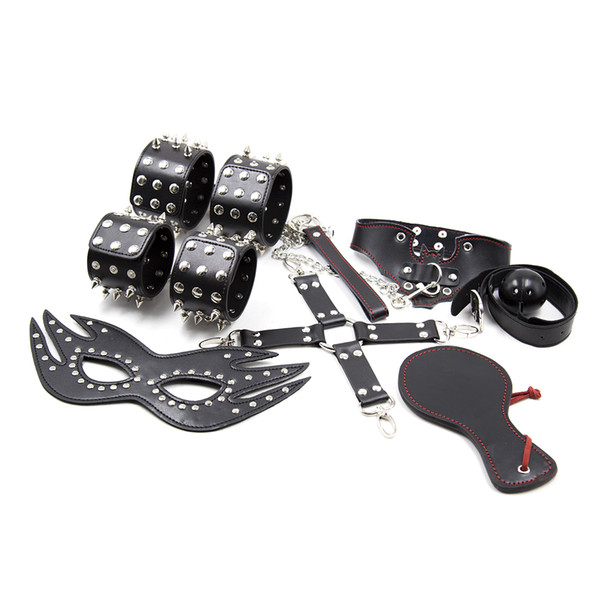 7pcs/lot Black Leather Handcuffs for Sex Accessories Couples Games Bdsm Collar Mouth Gag Whips Slave Bondage Restraints Mask Ankle Cuffs