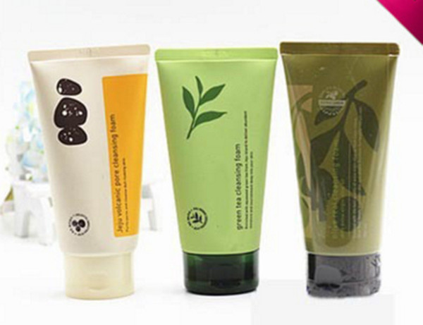 INNISFREE Jeju Volcanic Pore Cleansing Foam Olive Real Cleasing Foam Green Tea Cleaning cleanser facial foam face cream