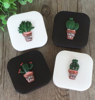 NEW ARRIVAL 2 COLORS TO CHOOSE CACTUS CONTACT LENS STORAGE SET LENS CASE CUTE, MINI, PORTABLE FREE SHIPPING