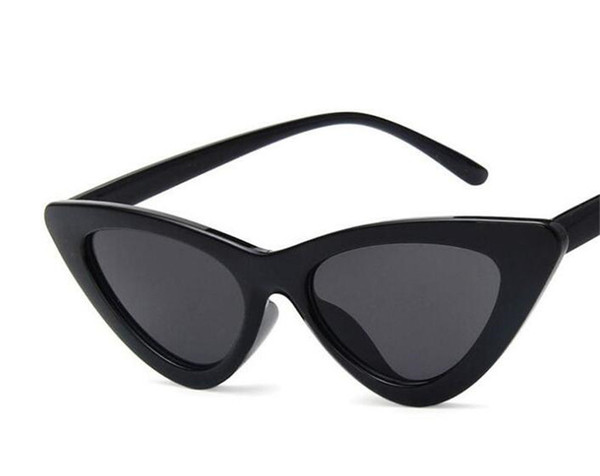 Trendy Full-rim Spectacles Retro-shaped Triangle Cat Eye Sunglasses Small Size Frame 9 optional styles free shipping.