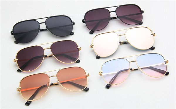 2019 New Arrivals aviator sunglasses metal framework Men and women drive sunglasses driver glasses free shipping.