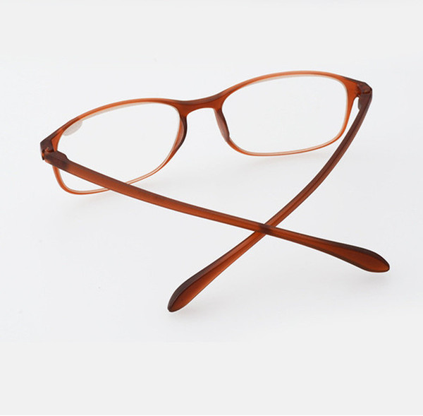 Random Color Women Reading Glasses Men Ultra-light Material Glasses Spectacles glasses 1.5 2.0 2.5 3.0 3.5 4.0