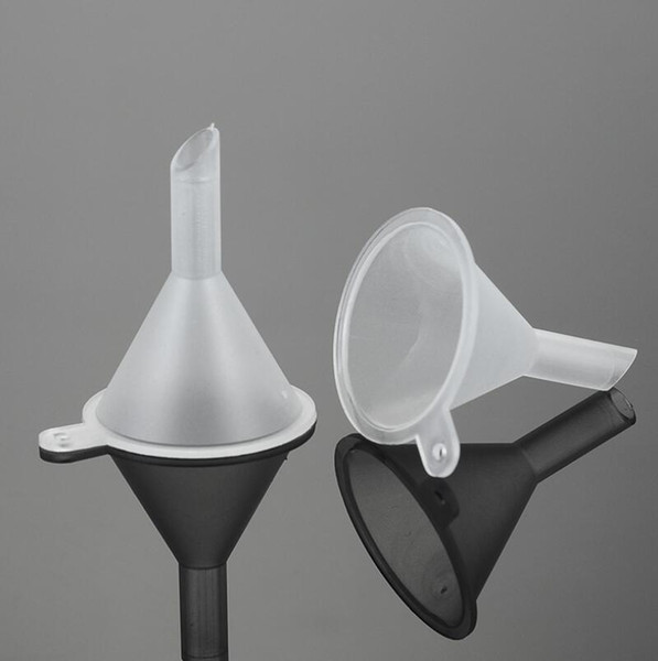 New Arrival eco-friendly mini clear plastic perfume funnel/tundish, refillable cosmetic perfume tool LX3779