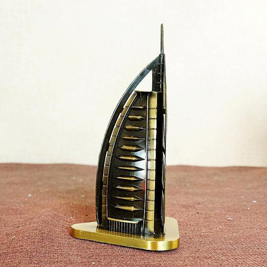 16cm Height Metal Craft Dubai Famous Landmark BurjAl-Arab Hotel Model