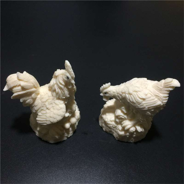 Ivory 12 Zodiac Happy Chicken Seiko Engraving Handle Male and Female Chicken Wenwan Decoration Gift Box