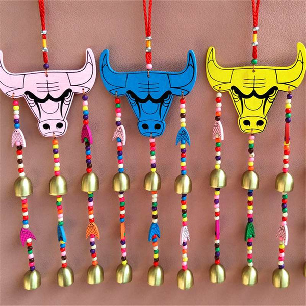 Craftwork painted ornaments of six bell pendants of bullhead beads