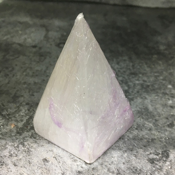 70mm Natural White Selenite Pyramid Figurine Quartz Crystal Mineral Statue Energy Infused Reiki Healing Crystal Home Decoration