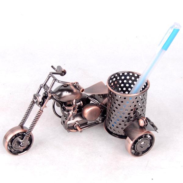 Mettle New Arrival Old Style Motorcycle Model Metal Crafts Iron Brush Pot For Promotion Gift