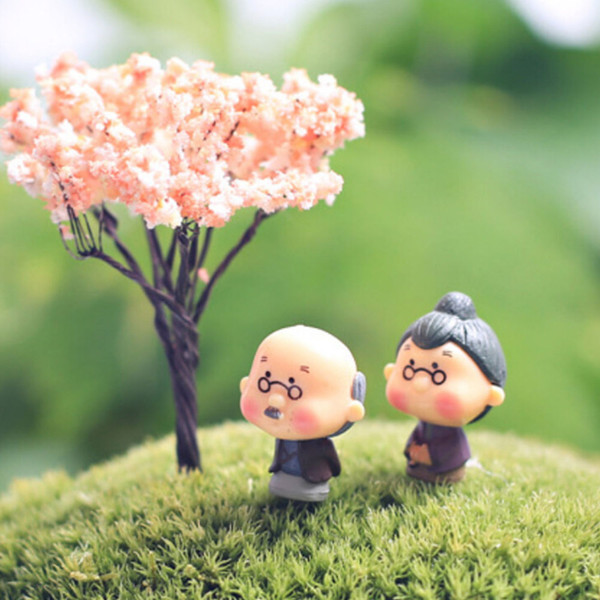 Old Granny Figurines Miniatures fairy garden gnome moss terrarium home desktop decor doll house crafts 5pcs Free Shipping