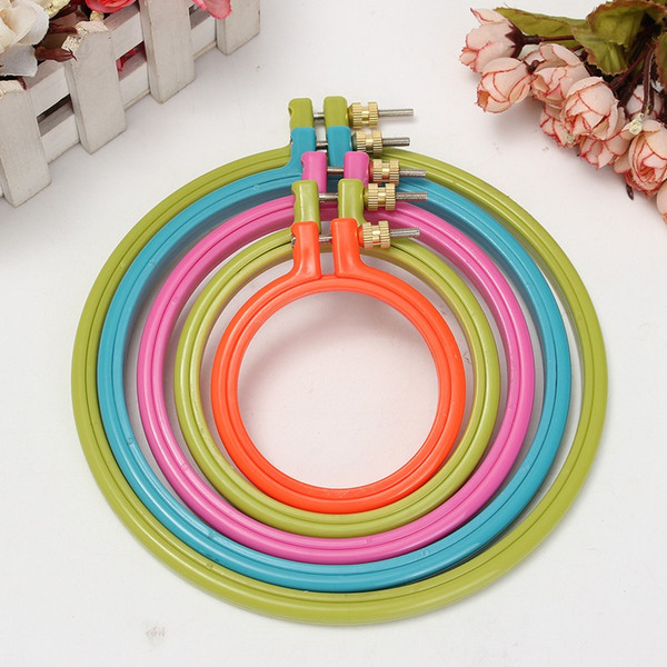 Simple Plastic Frame Embroidery Hoop Ring Circle Round Loop For CrossStitch DIY Hand Needlecraft Household Craft Sewing Tools