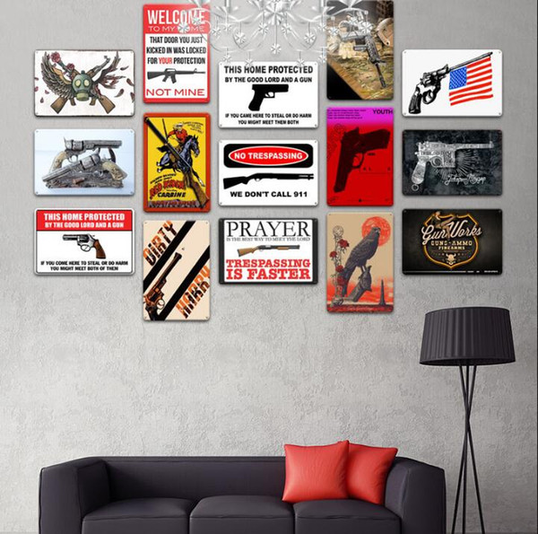 Vintage Gun Wars personality Iron Painting Fashion Tin Sign For KTV And Night Club Decoration Tins Poster Hot Sale 20*30cm