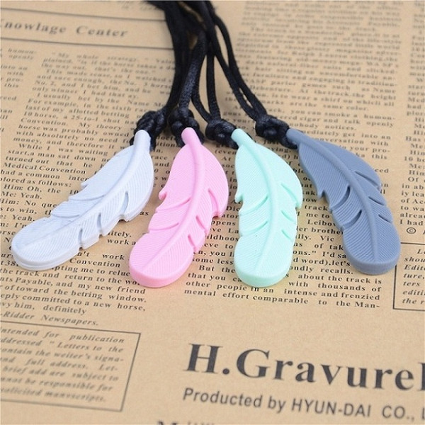 Fashionable Food Silicone Feather Beads Silicone Feather Teether Necklace With Strap DIY teething jewelry bracelets Pendant Baby new moms