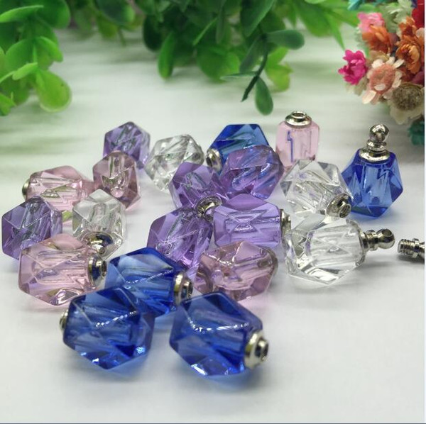 50pieces 10*15mm screw cap rhombus vial pendant Miniature Perfume bottle mixed color Crystal pendant charms name or rice art