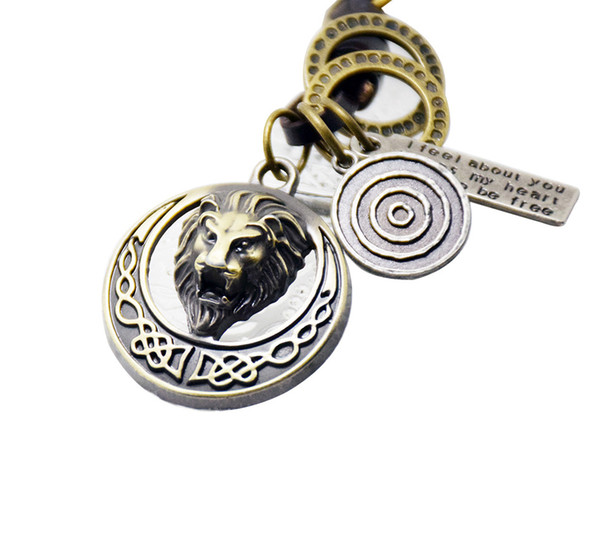 Unique Fashion Alloy Metal Key Chain Vintage Key Ring Pom Gift For Women Men Bag Charm Keychain Pendant Jewelry