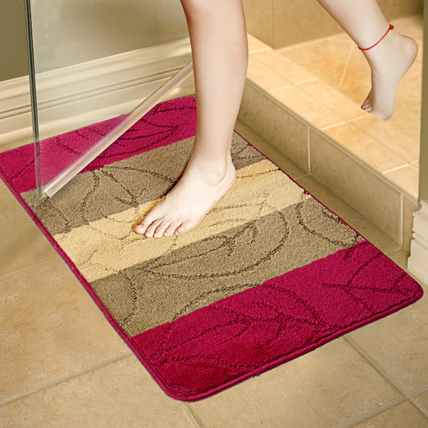 Cheap 1pcs Vertical Stripes Christmas Bath Decor Velvet Fabric Eco-Friendly Bathroom Toilet Mats Soft Warm Bathroom Set Carpet WC Mats Pad