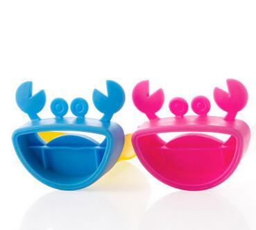 Cute Bathroom Sink Faucet Chute Extender Crab Children Kids Washing Hands Blue/Yellow/Pink