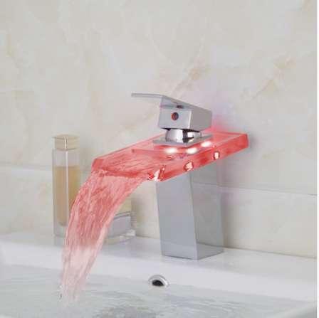 Bathroom Basin Faucet LED Light Waterfall Glass 3 Colors Chrome Deck Mounted Sink Basin Faucet Torneira Faucets Mixers &Taps