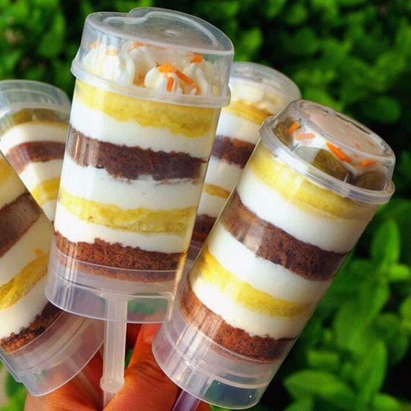 2018 Heart/Round Shape Food Grade Push Up Cake Pop Containers Ice Cream Cupcake For Party Decorations DIY Plastic Mold