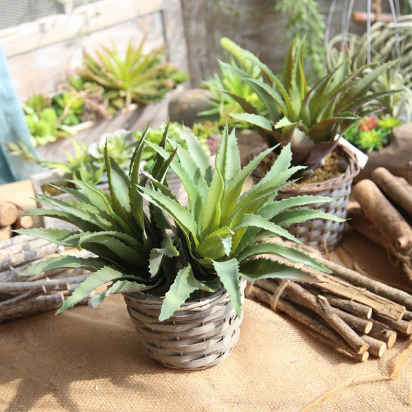 2018 new imitation flowers fleshy pineapple leaves decorative household decoration hand-holding flower wall plant artificial flowers