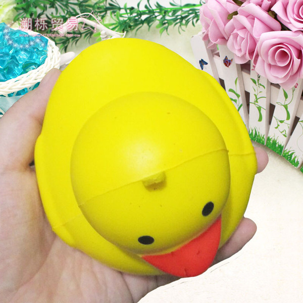 Wholesale squishy slow rebound PU simulation small yellow ducks fake animal model crafts creative early education toys