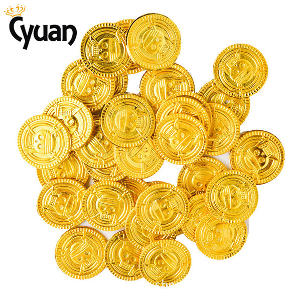 Cyuan 50pcs Pirates Gold Coins Plastic Game Coin For Kid Party Prop Gold Treasure Coins For Halloween Christmas Party Decoration