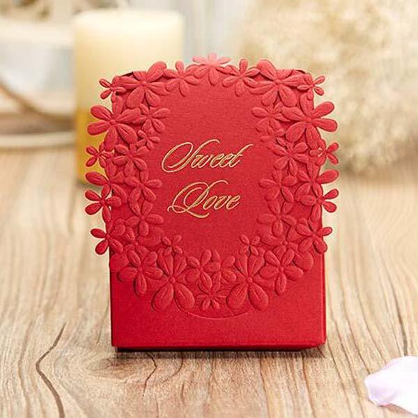 50Pcs/lot Red colors Luxury Candy Boxes Laser Cut Sweet Boxes for Wedding Wedding Party Favour Box Party Gift Box