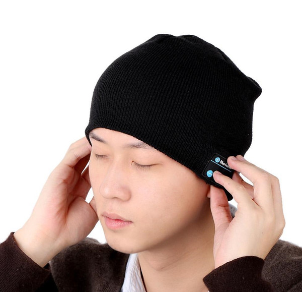 New Smart Hat Bluetooth handfree Knitted Beanie Warm Soft Music Hat Buit In Speaker Headphone Microphone