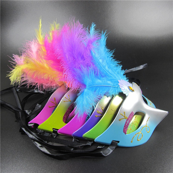 DHL 100PCS Halloween Party Shiny Feather Masks Mardi Gras Costume Feather Masks Masquerade Venetian Bar Easter Dance Event Christmas Masks