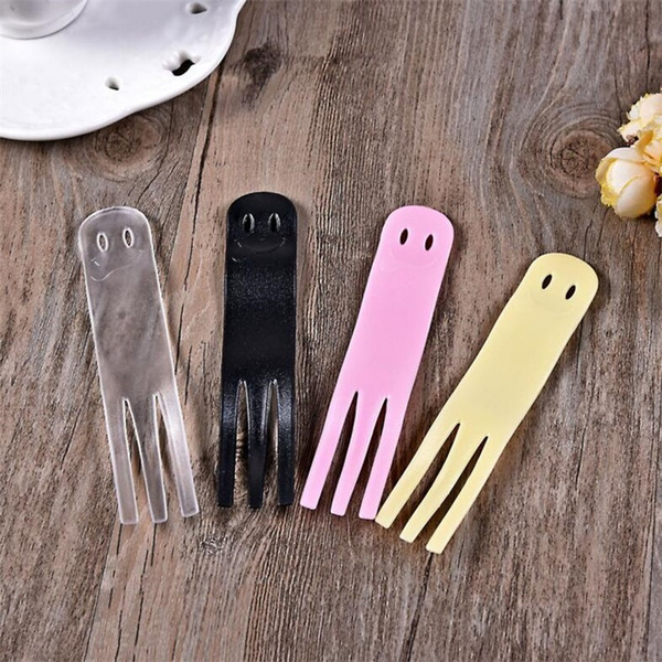 New disposable fork individually wrapped cake forks Household plastic fork fruit fork cute smiling forks T8I045