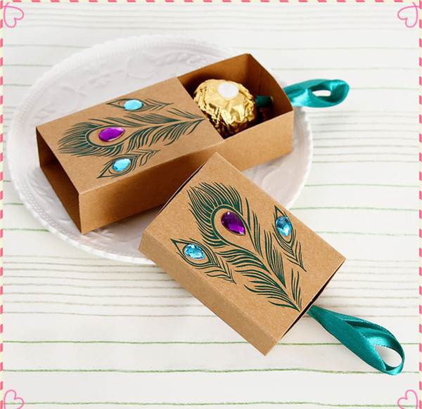 New Design Diamond Peacock Feather Candy Box Kraft Paper Gift Boxes Drawer Candy Boxes Wedding Favor Event Party Supplies