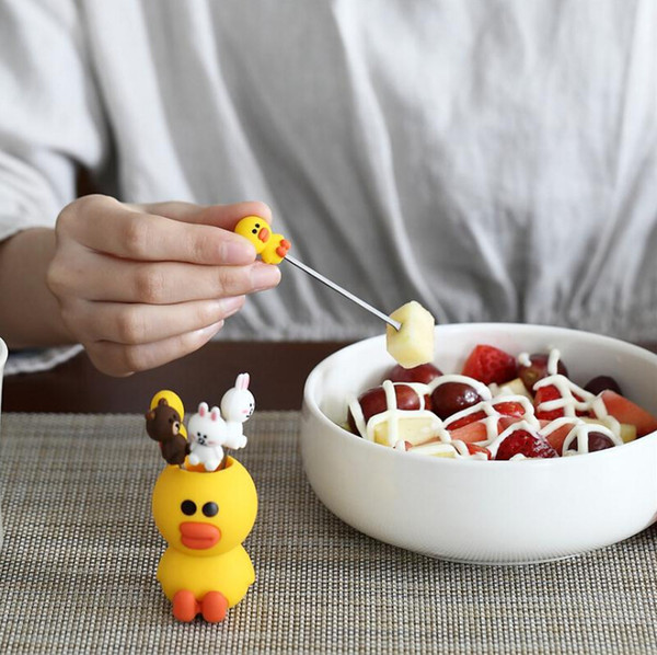 Silicone fruit fork small yellow duck fruit fork rabbit cartoon Korean version of stainless steel fruit snack cake fork