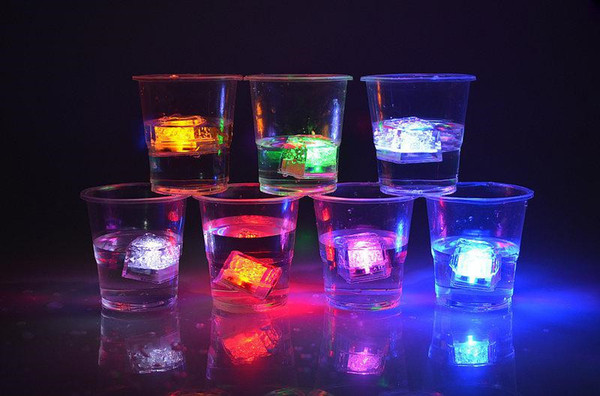 LED Ice Cube Fast Flash Slow Flash 7 Color Auto Changing Crystal Cube For Valentine's Day Party Wedding 12pcs/box