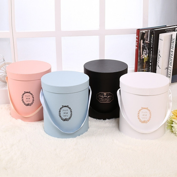 European and American flowers gift box bouquet packing portable cylinder corrugated cylinder portable bouquets embrace flower bucket suit