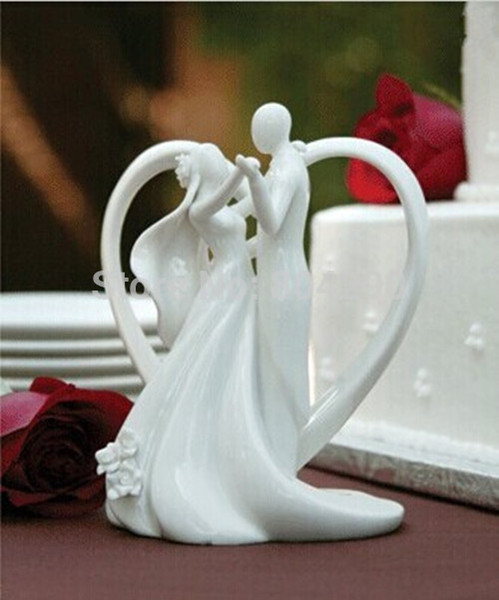Free Shipping Just Arrival Dancing Bride and Groom with Heart Couple Figurine Ceramic Wedding Cake Topper