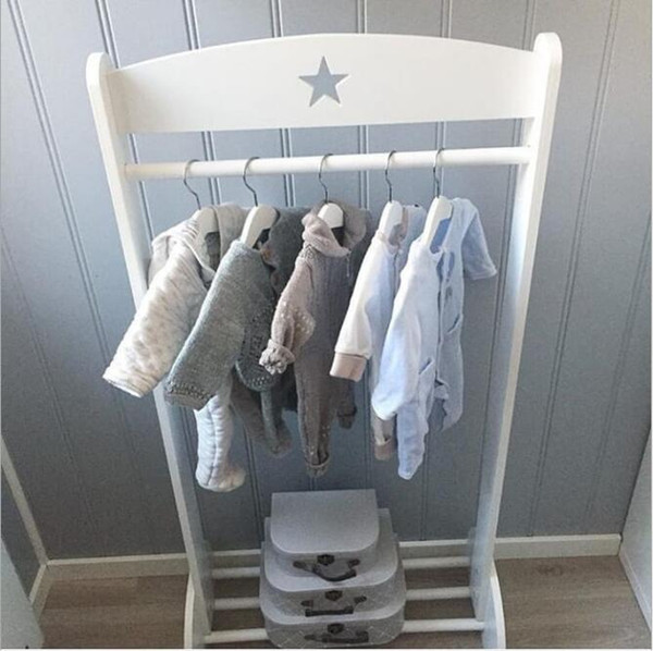Ins Nordic Windstar hanger Children's clothing store solid wood simple hanging floor hanger children's room display shelf