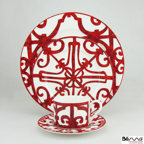 Top Grade Red Cups Plates Window With Iron Grating Design Red Ceramic Bone China Dinner Sets For Dinnerware