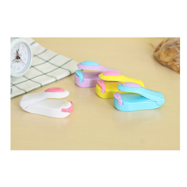 6 Colors Portable Mini Sealer Food Plastic Bag Plastic Sealer Household Compact Hand Seal Coffee Sealer V 001
