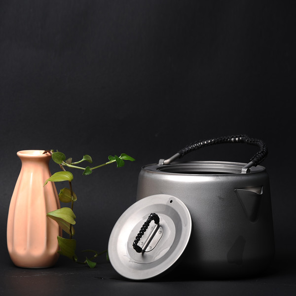 Healthy Non-poisonous 99.9% Pure Titanium Outdoor Kettle Protable coffee tea kungfu Teapot set Camping 1.4L volume