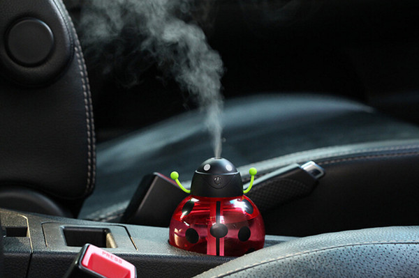 Car humidifier home air purifier new creative mini humidifier office desktop USB air purifier beetle humidifier full transparent