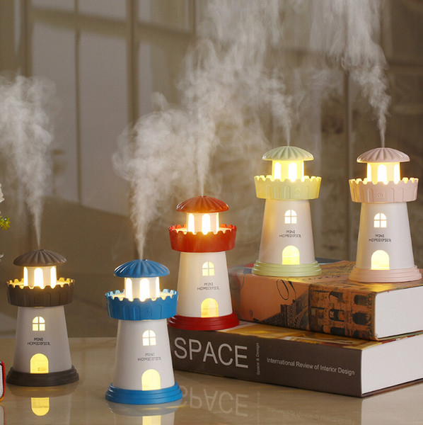 Ultrasonic air purification USB creative mute home desk lighthouse mini humidifier car humidifier mini luminous humidifier