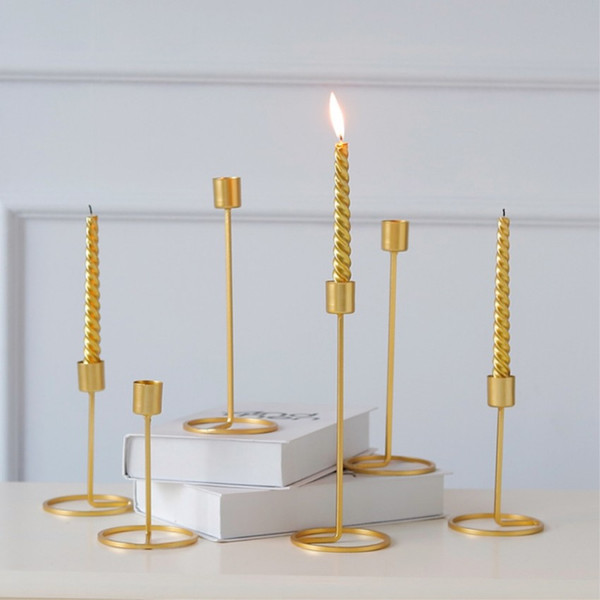 Gold Candle Holder Single Head Iron 3D Geometric Candlestick Romantic Table Decor Creative Home Wedding Decoration