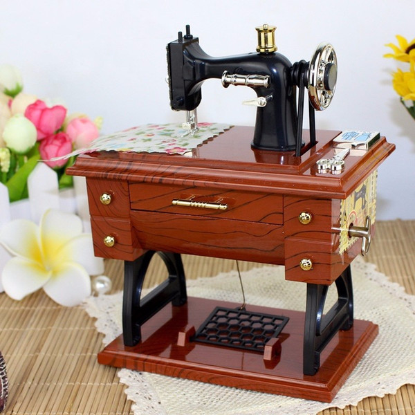 Vintage Treadle Sewing Machine Music Box Mini Sartorius Toy Personality Birthday Gift Decor Clockwork Style Musical Toy