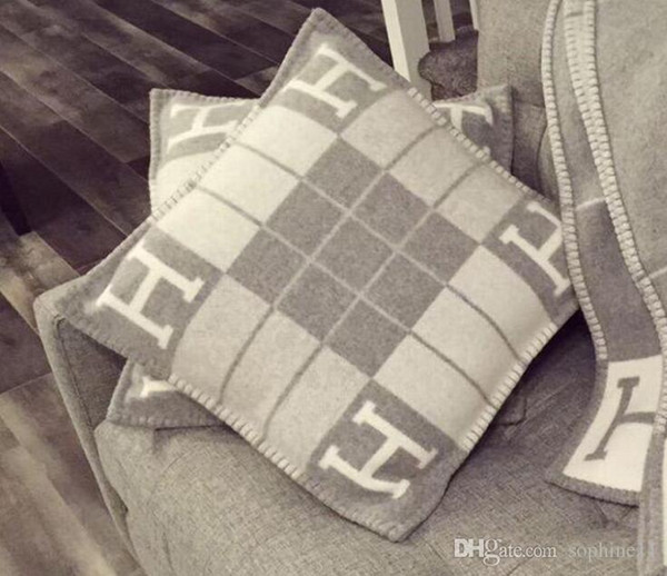 Letter H Stripe Cushion Luxury Decorative Pillow for Sofa Car Throw Pillow Home Decor Art 45*45cm