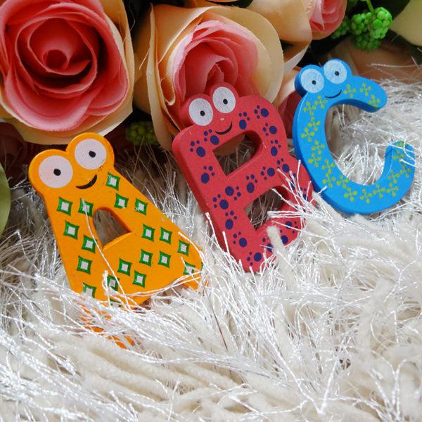 26Pcs/ Lot Cartoon Fridge Magnet Wooden Fridge Magnet Fridge Decoration Baby Child Toy Puzzle English Educational Toy 26 Letters