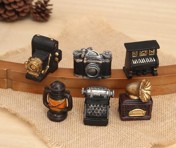 Creative MINI Retro Radio Pianos Cameras Model Antique Imitation Nostalgia Wireless Ornament Craft Bar Home Decor Gift