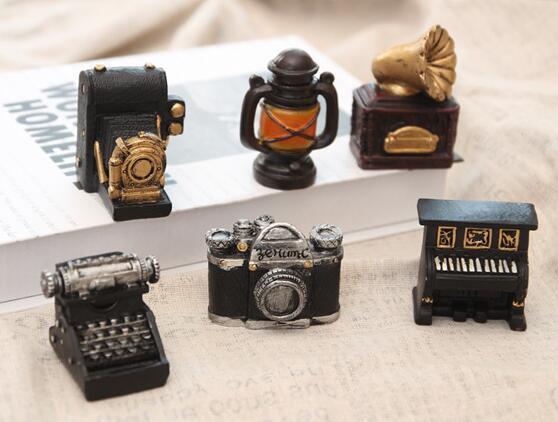 Creative MINI Retro Radio Pianos Cameras Model Antique Imitation Nostalgia Wireless Ornament Craft Bar Home Decor Gift