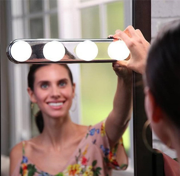 Studio Glow Make Up Super Bright Lighting 4 LED Bulbs Portable Cosmetic Mirror Light Kit Battery Powered Light Makeup Mirrors A09