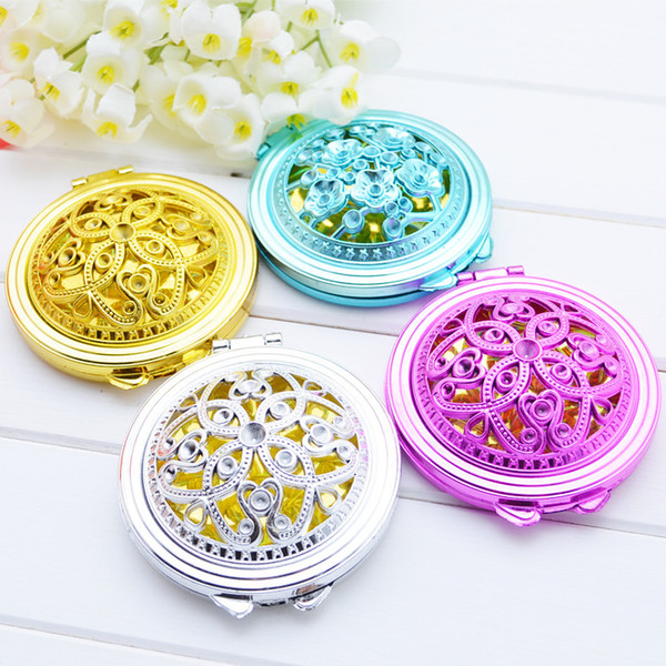 Vintage Hand Mirrors Pocket Mirror Mini Compact Mirrors Girl Double-Side Folded Hollow Out Makeup Mirror Radomly Colors