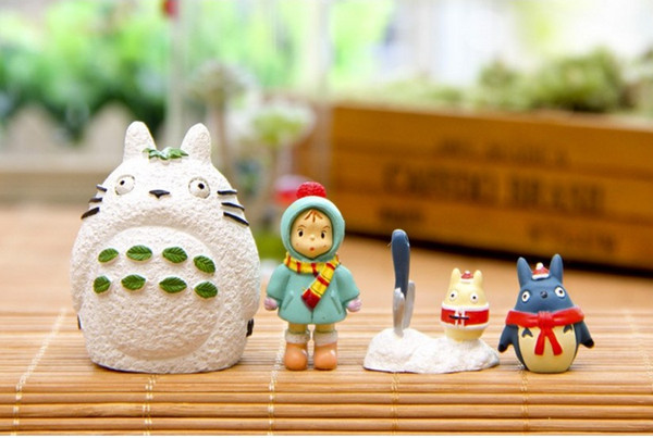 Cute Totoro DIY Christmas Edition Winter Scarf Mei Fairy Garden Craft Decoration Miniature Gift Zakka Desktop Decoration Crafts