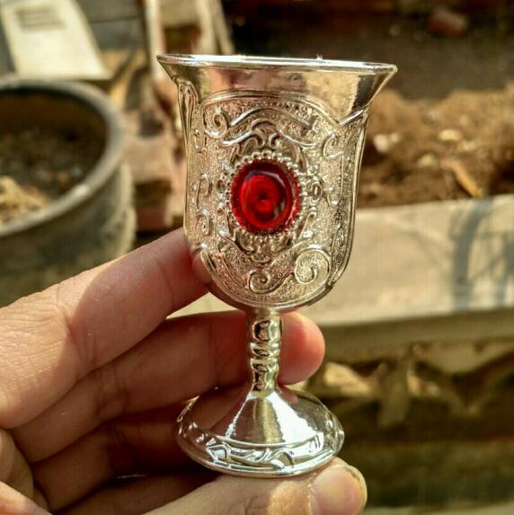 Vintage Handmade Collection Tibet Silver Unique Emerald Wine Cup Garden Decoration 100% real Tibetan Silver Brass